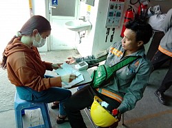 Kiểm tra sức khỏe mỗi ngày